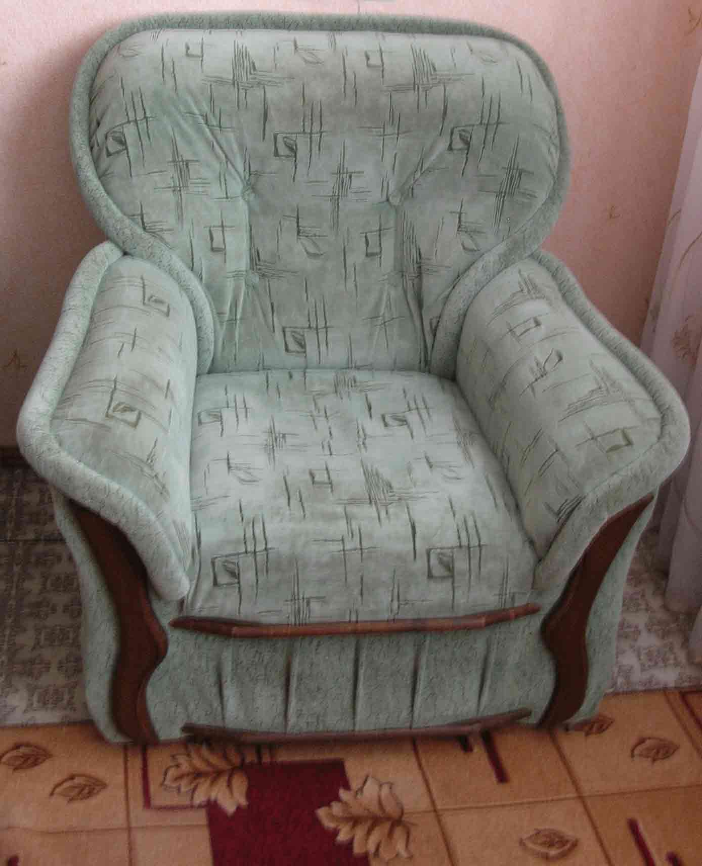 Диван и 2 кресла