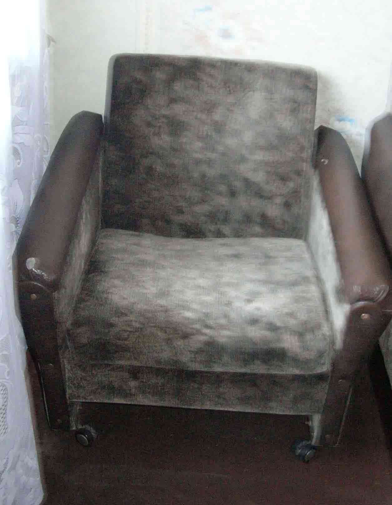 Диван и 2 кресла