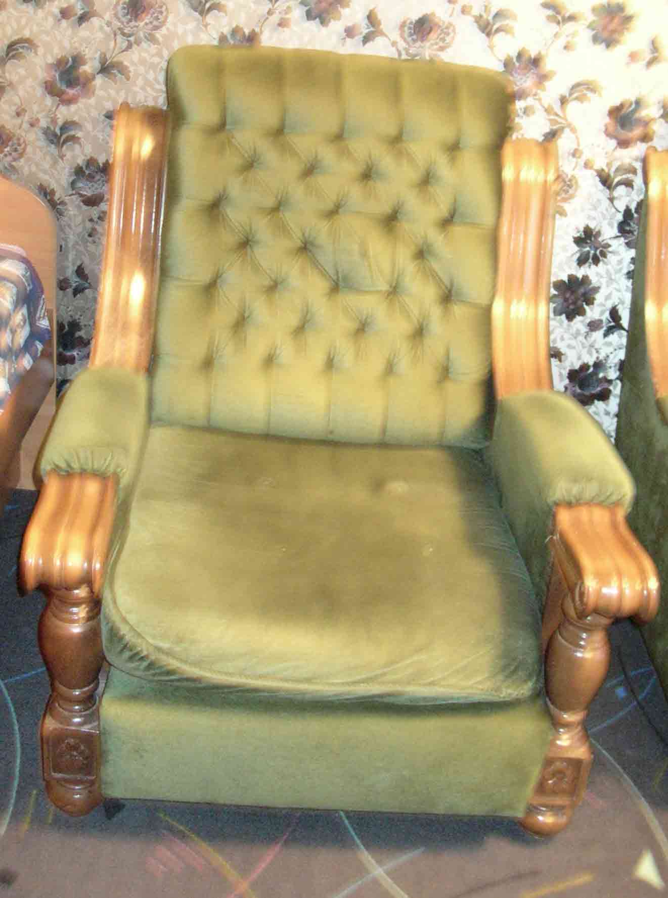 Диван + 2 кресла