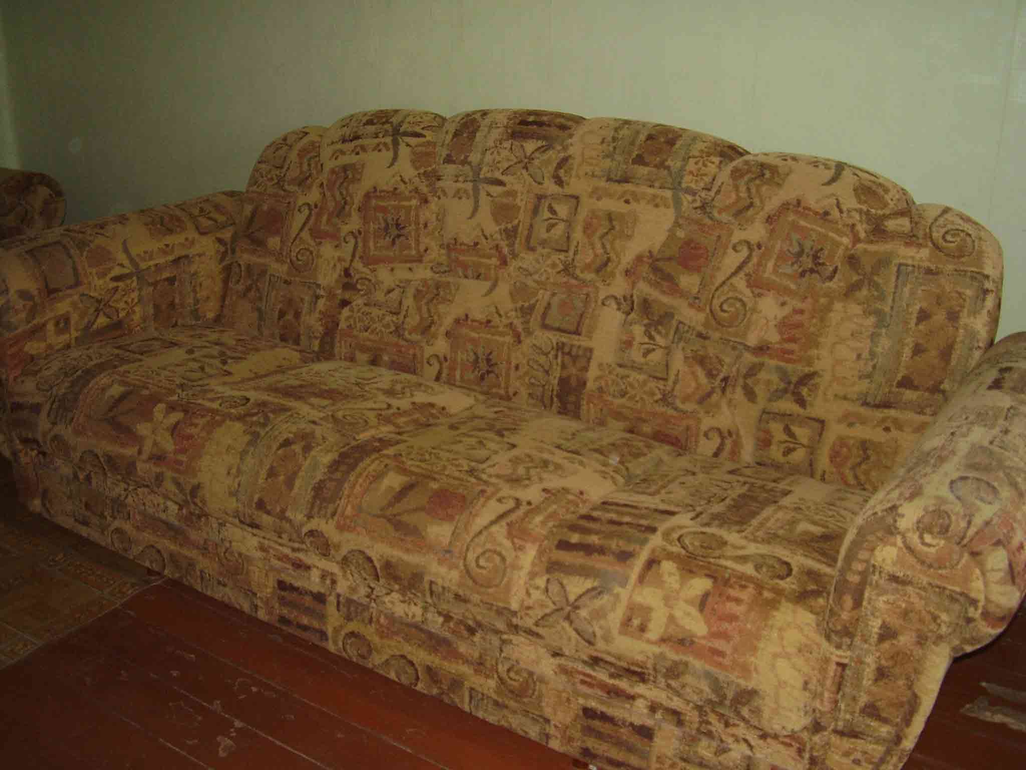 Диван + 2 кресла